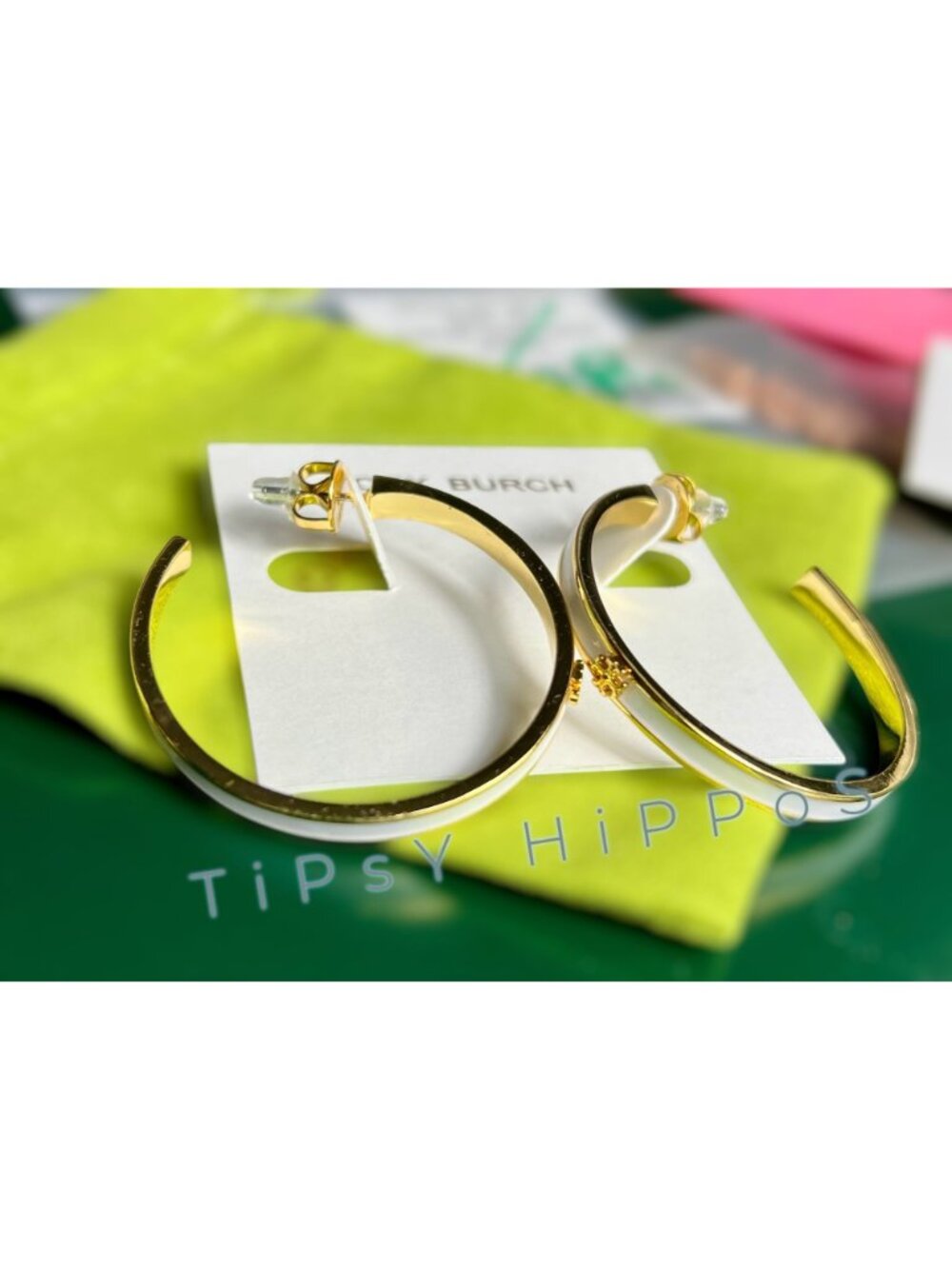TORY BURCH WHITE AND GOLD KIRA ENAMEL HOOP EARRINGS - Picture 5 of 7